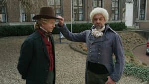 Extras and actors