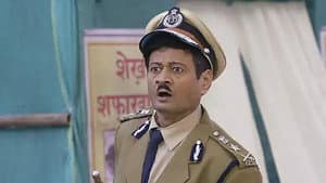 Rajesh tells Happu that she is pregnant - Happu Ki Ultan Paltan